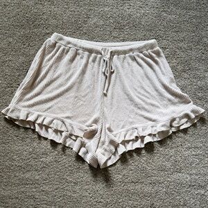 Flowy Shorte - Inspired Hearts